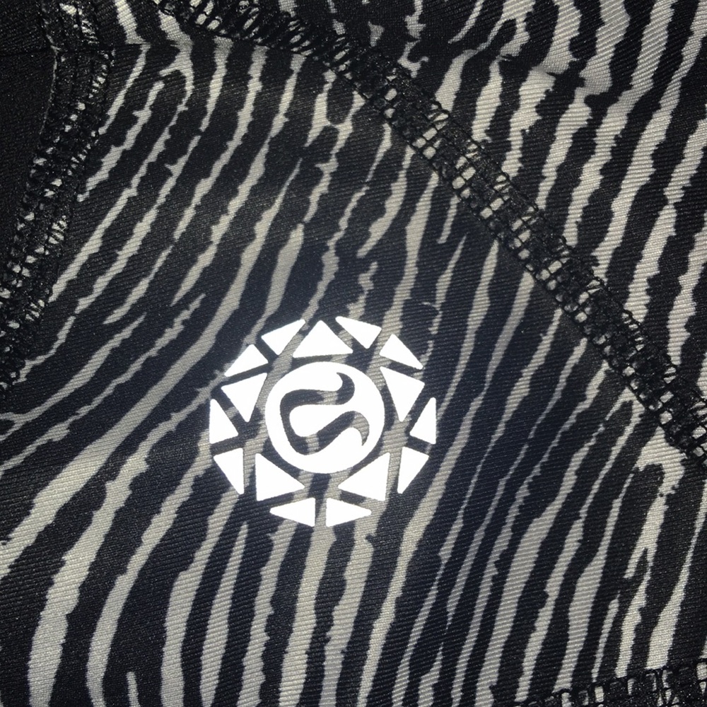 Lululemon SEAWHEEZE 2016 Pace Rival Crop